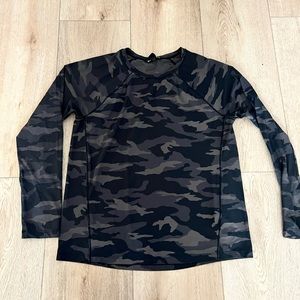 Athleta Ultimate Train Tee long sleeve